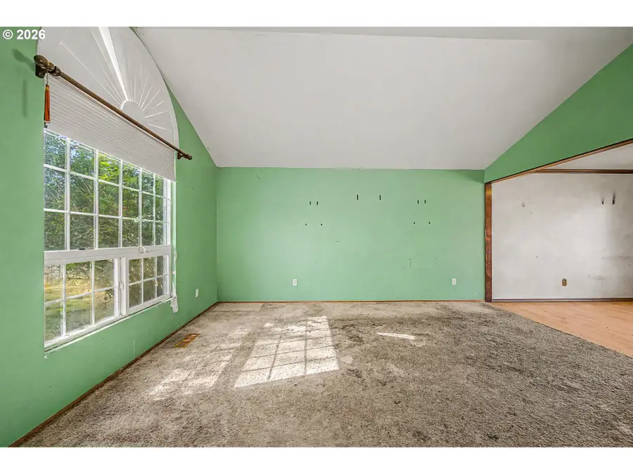 4493 Glacier St, Springfield, OR 97478 - #2