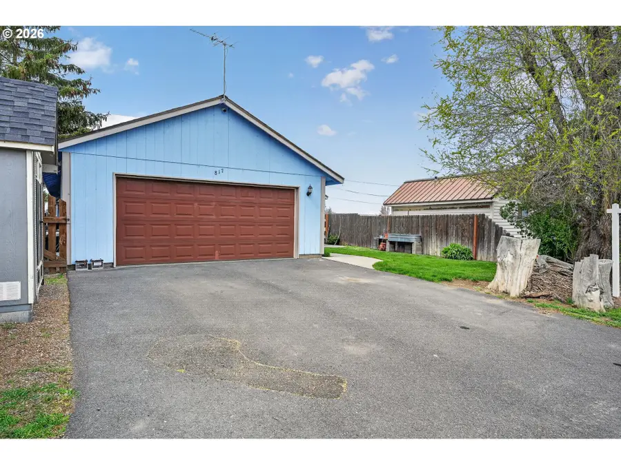 817 2nd Ave, Culver, OR 97734 - #3