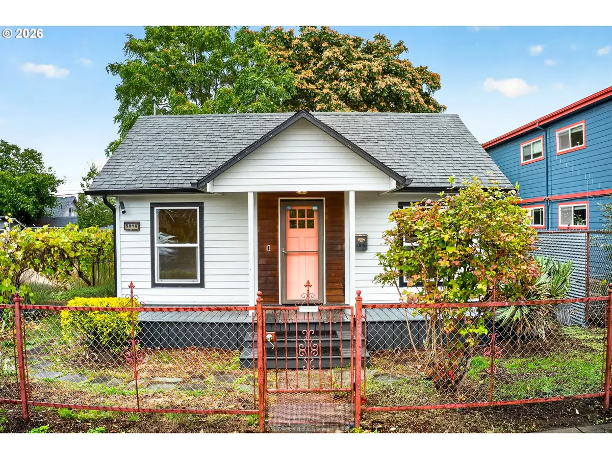 5916 SE 85th Ave, Portland, OR 97266 - #1