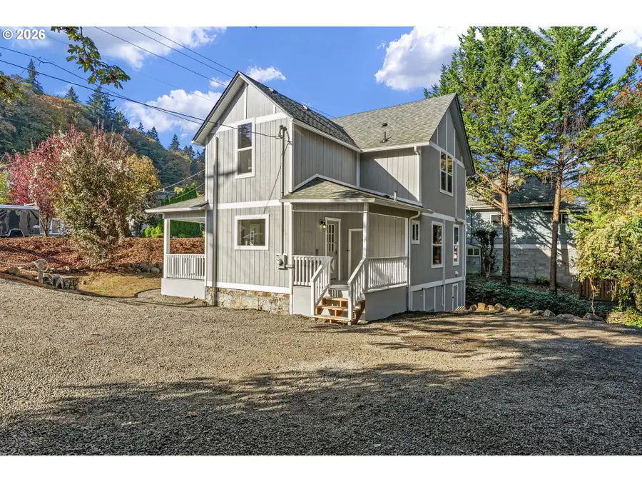1119 W B St, Rainier, OR 97048 - #2