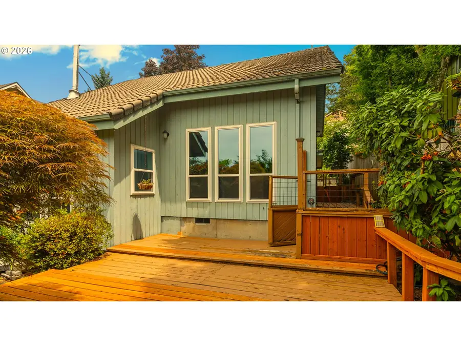 2505 Park Forest Dr, Eugene, OR 97405 - #2