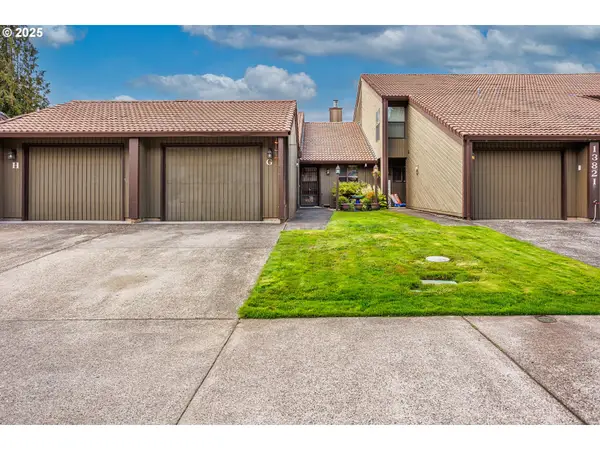 13821 NW 10th Ct #G, Vancouver, WA 98685