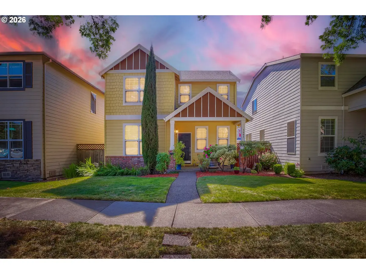 3667 SE Alexander St, Hillsboro, OR 97123 - #1
