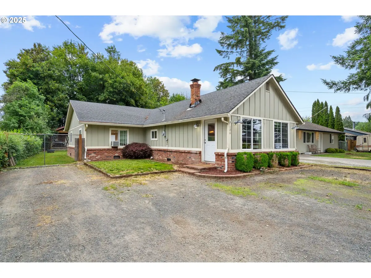 106 W Jones St, Yacolt, WA 98675 - Image #1