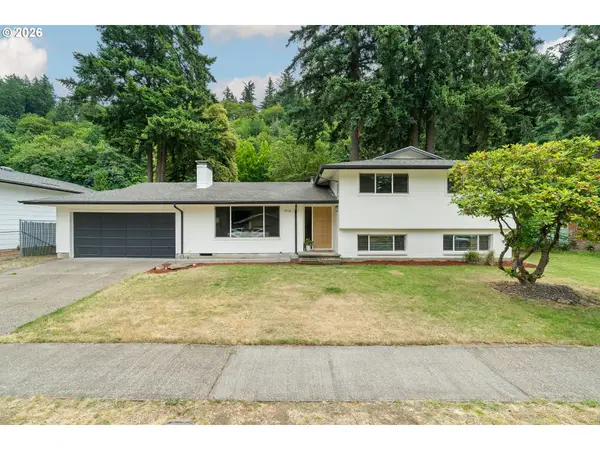 15116 SE Gladstone Dr, Portland, OR 97236