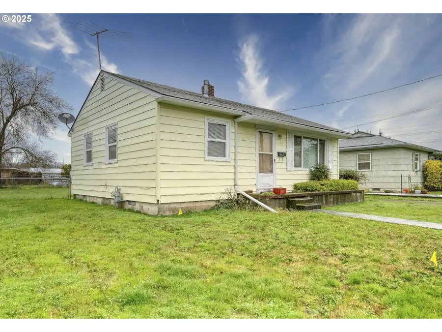 1924 Tualatin St, Saint Helens, OR 97051 - Image #3