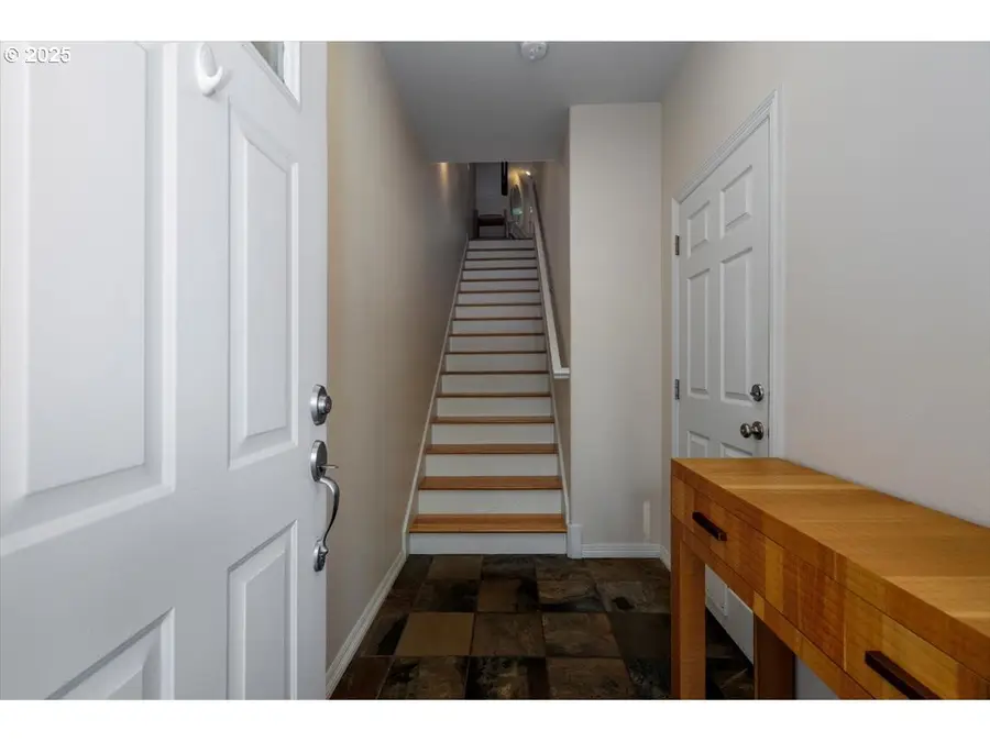 10316 NW Forestview Way, Cedar Mill, OR 97229 - Image #2