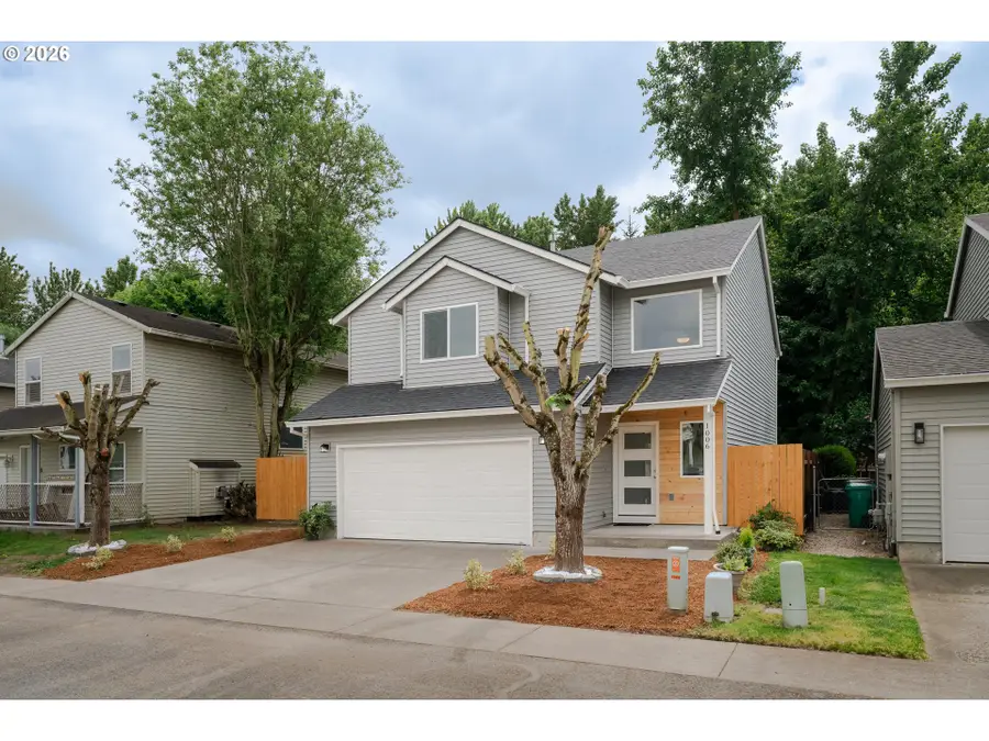1006 NE Mariners Loop, Portland, OR 97211 - #2