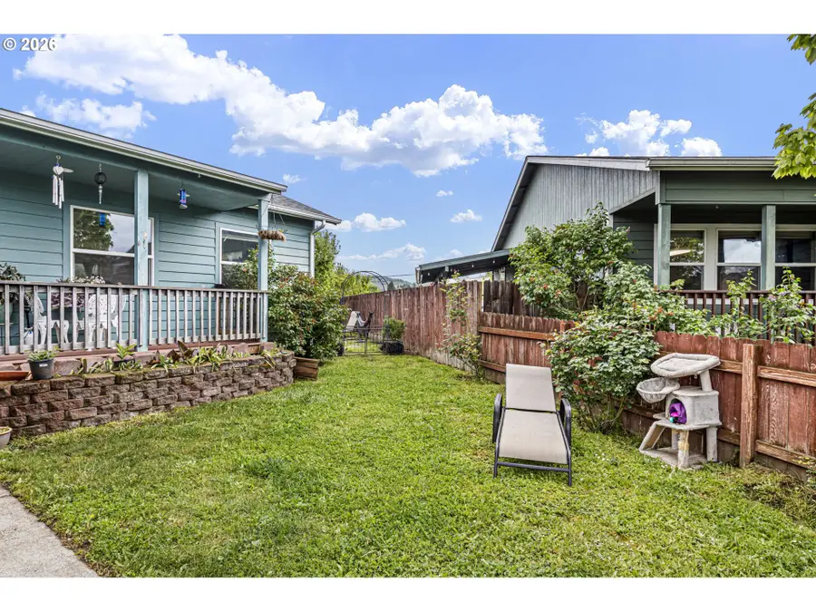 144 Bunting Ct, Roseburg, OR 97471 - #3