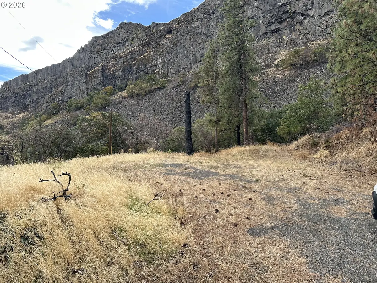 4541 Basalt St, The Dalles, OR 97058 - #1