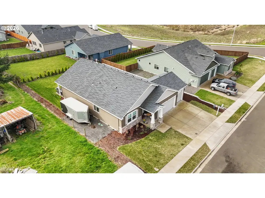 900 Marie St, Mount Angel, OR 97362 - #3