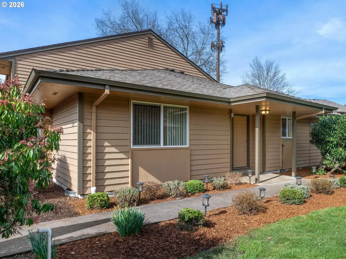 1181 NE Grant St, Hillsboro, OR 97124 - #1