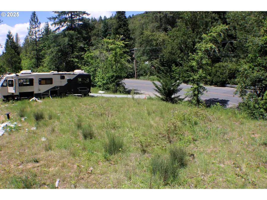 1482 Canyonville Riddle Rd, Riddle, OR 97469 - Image #3