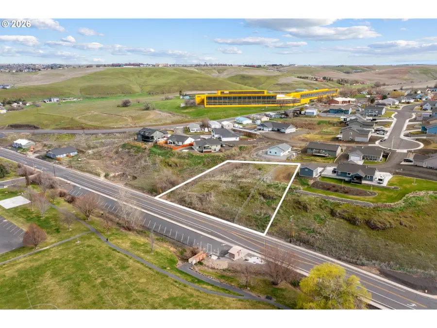 SW Quinney Pl, Pendleton, OR 97801 - #3