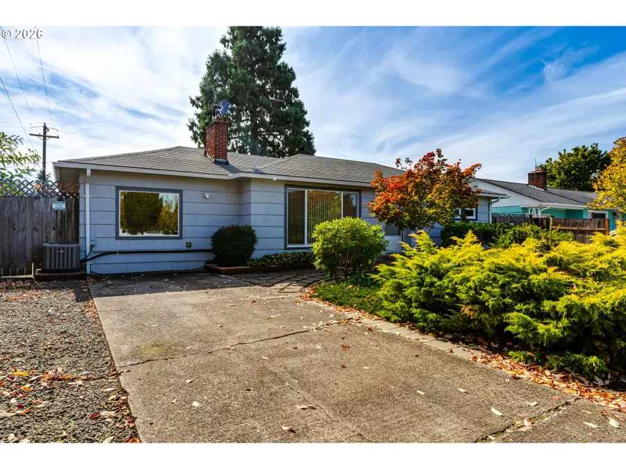 3462 Royal Ave, Eugene, OR 97402 - #3