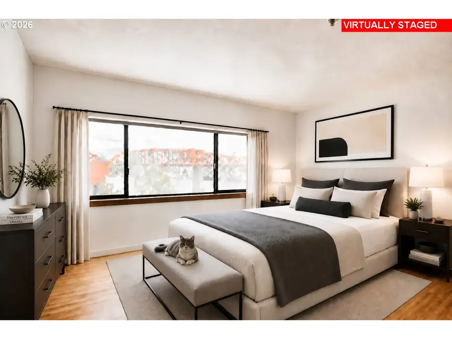 840 NW Naito Pkwy #H10, Portland, OR 97209 - #3