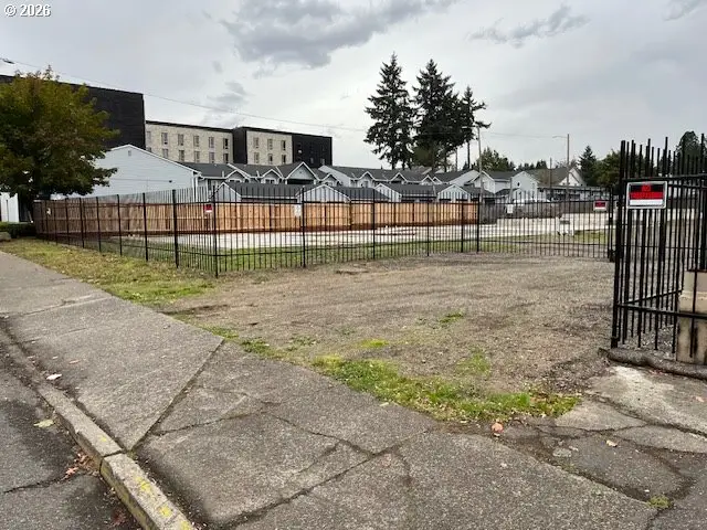 16119 SE Stark St, Portland, OR 97233 - #2