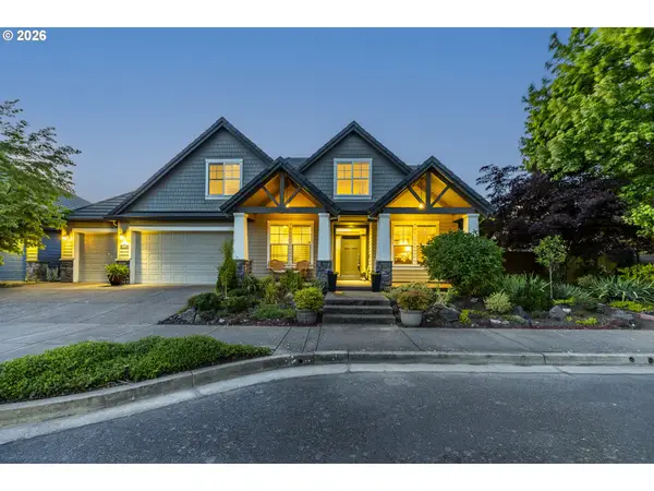 2299 Avengale Dr, Eugene, OR 97408