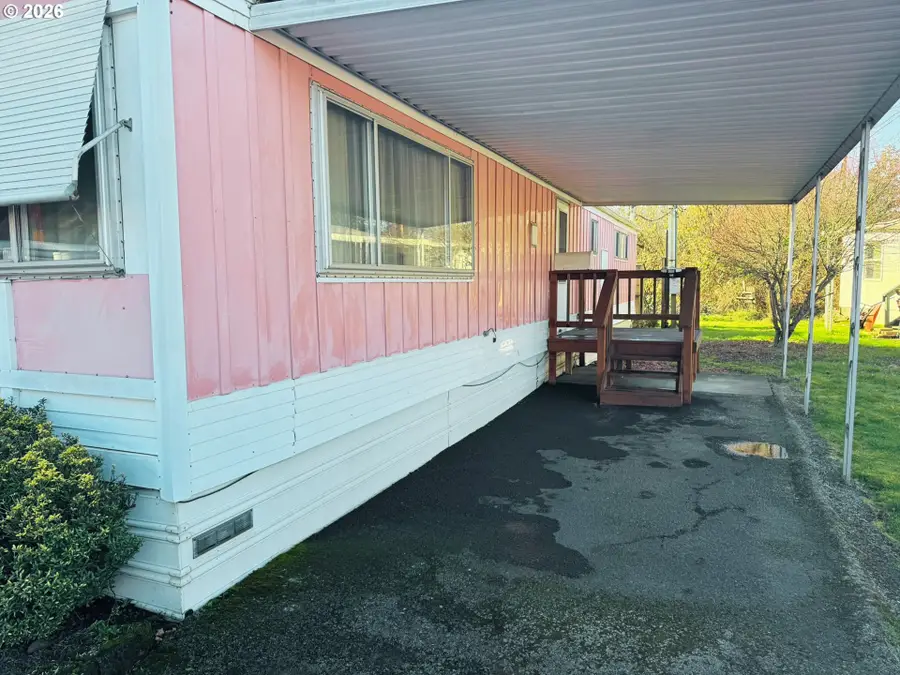 18830 S Highway 99e #4, Oregon City, OR 97045 - Image #3