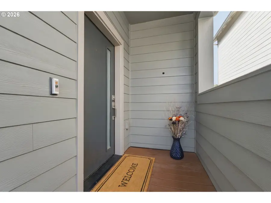 163 Loganberry Ct, Woodland, WA 98674 - #3