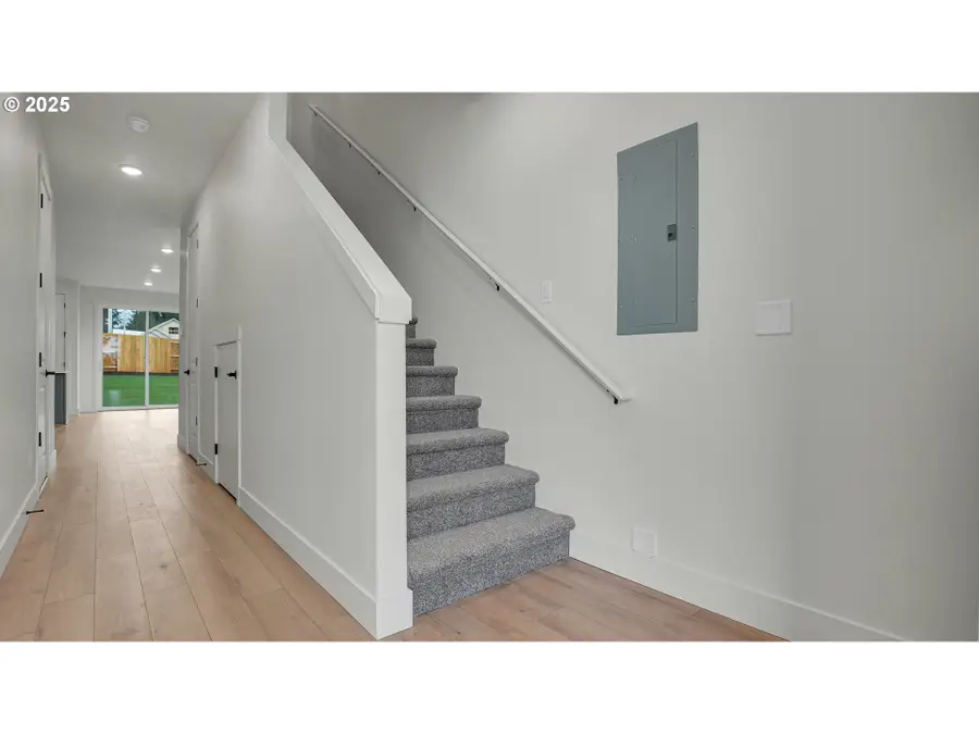 16130 Barlow Trail Ln, Oregon City, OR 97045 - Image #3