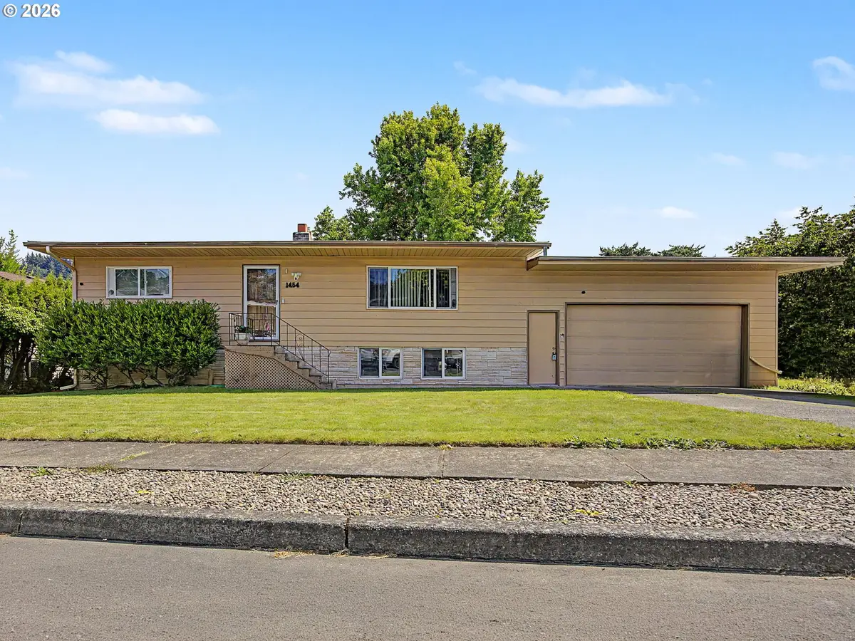 1454 SW 4th St, Gresham, OR 97080 - #1