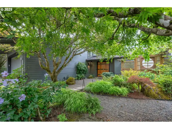 955 SW Summit View Dr, Portland, OR 97225