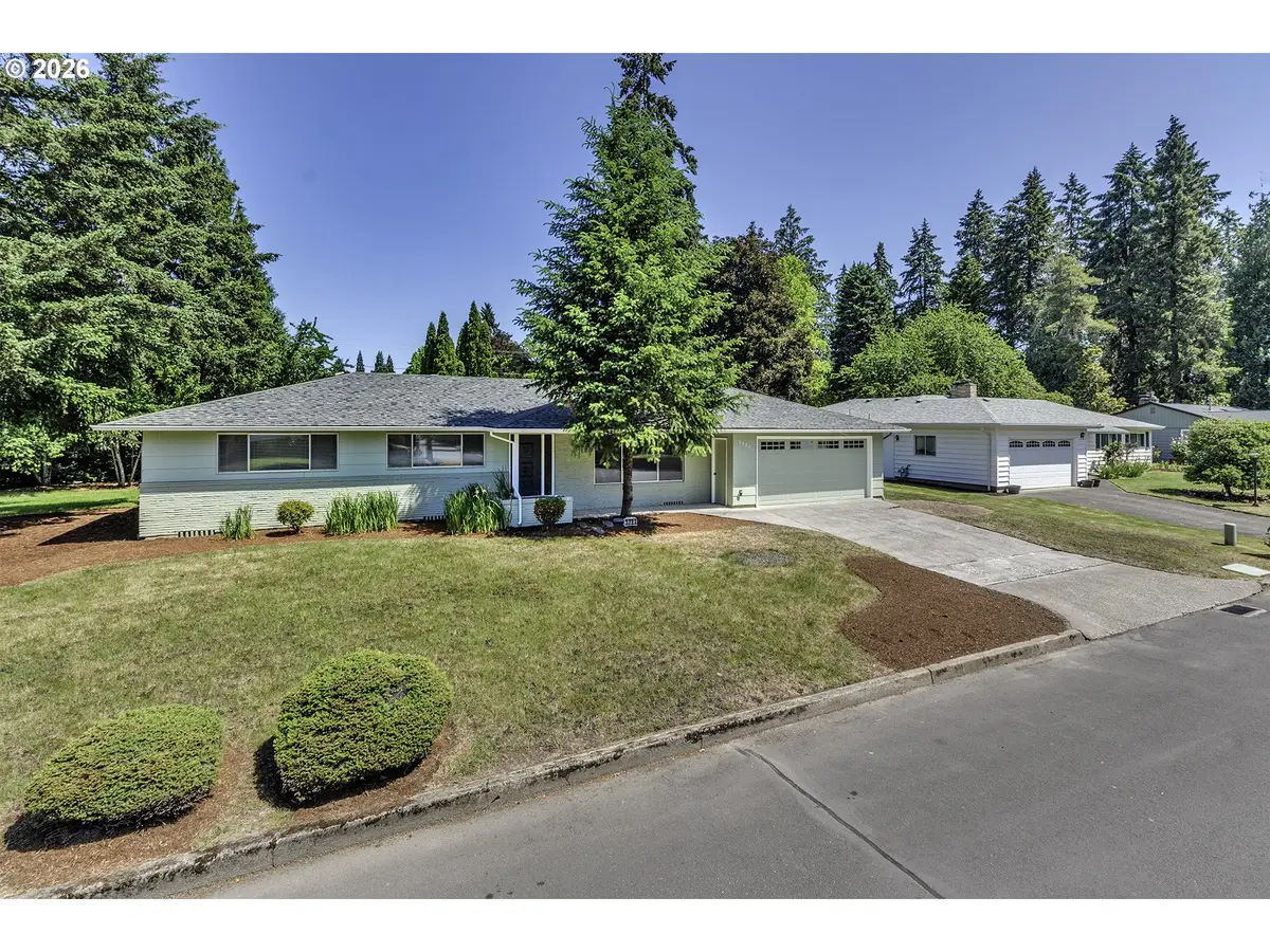 3721 SE Pine St, Hillsboro, OR 97123 - #1
