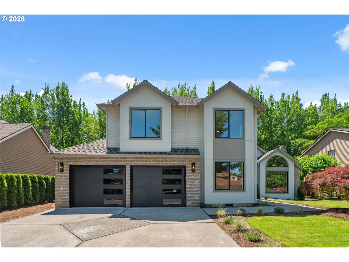 16428 NE San Rafael Dr, Portland, OR 97230 - #1