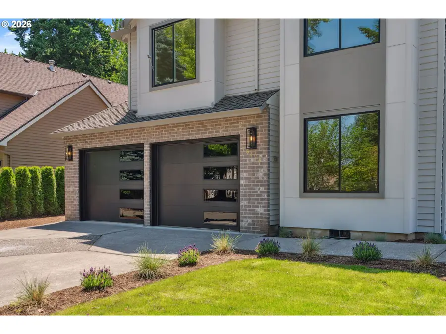 16428 NE San Rafael Dr, Portland, OR 97230 - #3