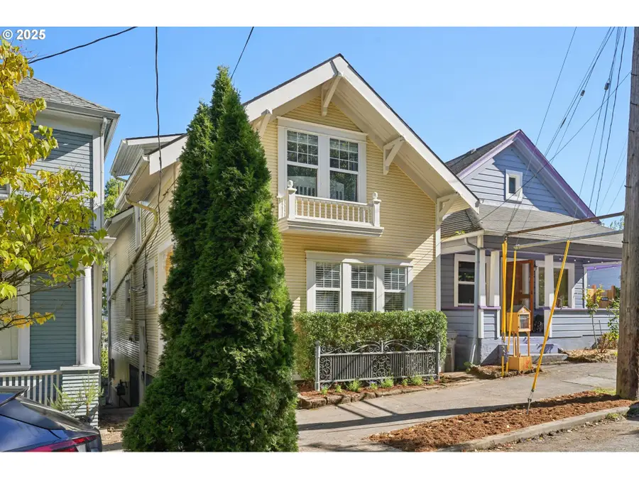 3516 SW 1st Ave, Portland, OR 97239 - Image #2