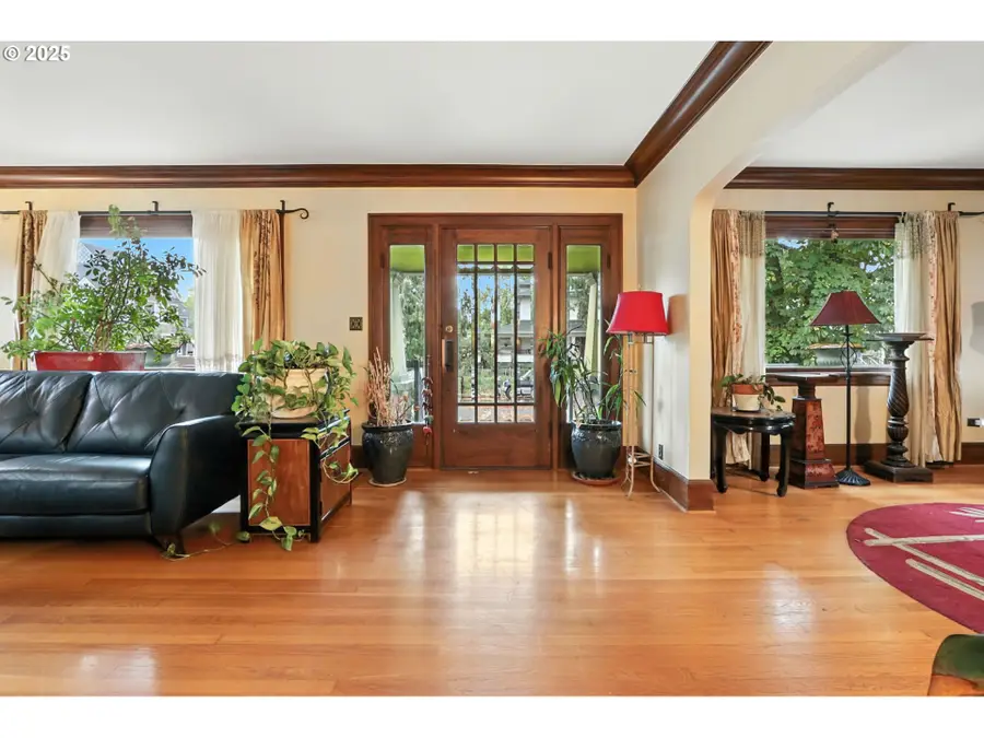 5806 NE Garfield Ave, Portland, OR 97211 - Image #3