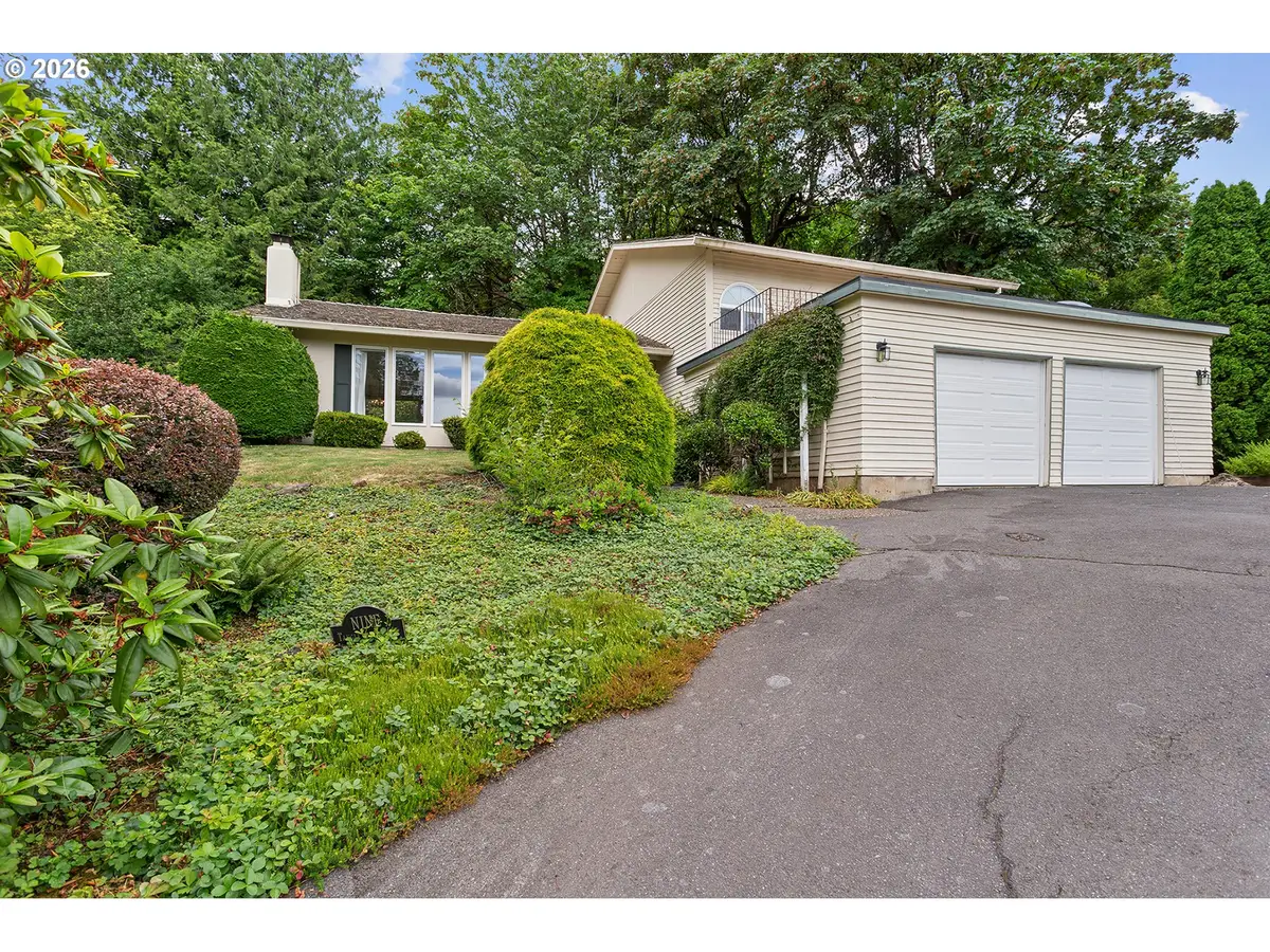 9 Tanglewood Dr, Lake Oswego, OR 97035 - #1