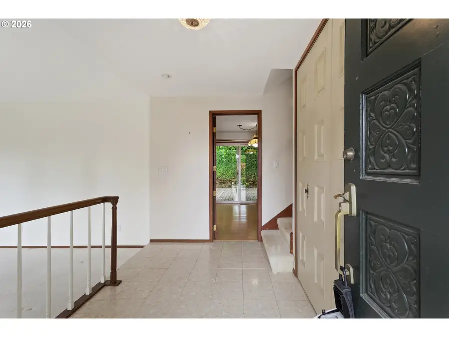 9 Tanglewood Dr, Lake Oswego, OR 97035 - #2
