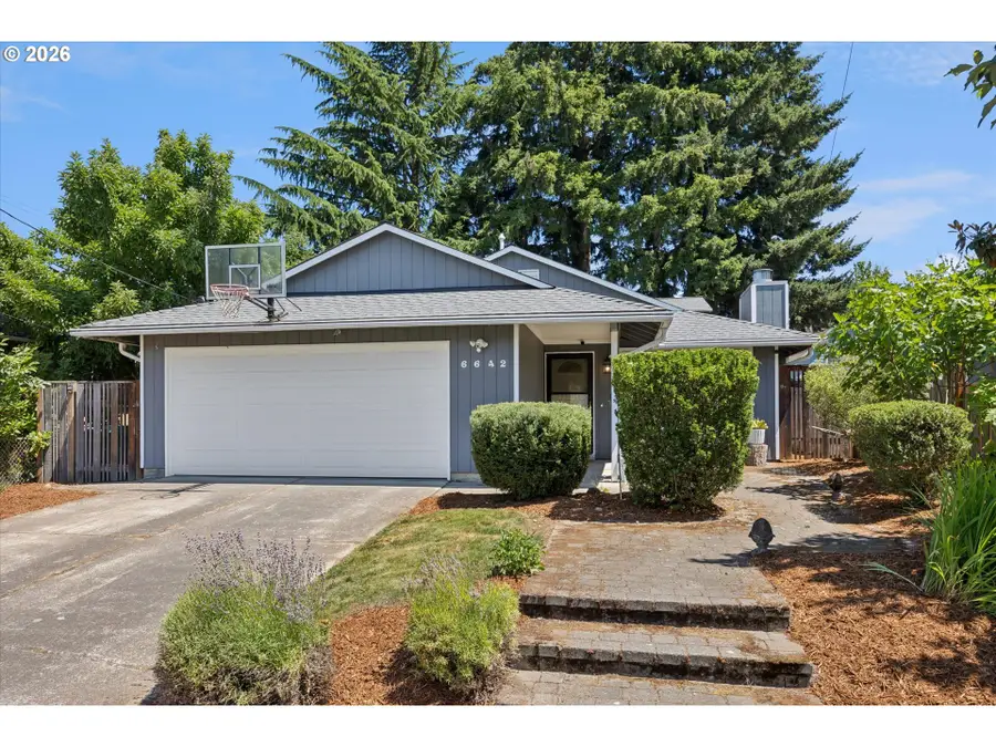 6642 N Delaware Ave, Portland, OR 97217 - #2