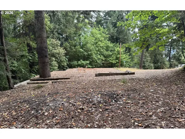 487 Montgomery Ave, Glendale, OR 97442