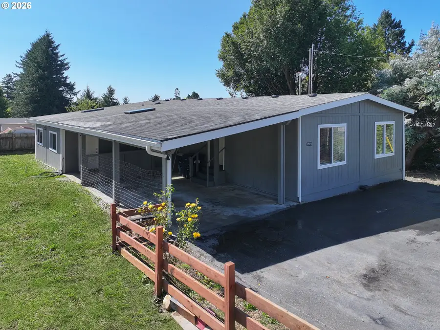 97970 Court St, Brookings, OR 97415 - #2