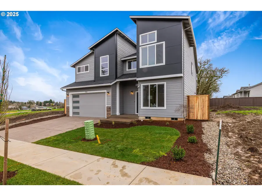 1518 NW Tracy St, McMinnville, OR 97128 - Image #3