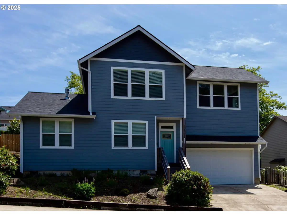 4650 NE Tide Ave, Lincoln City, OR 97367 - Image #1