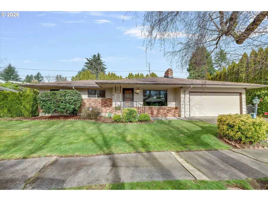 11425 SE Ash Ct, Portland, OR 97216 - #2