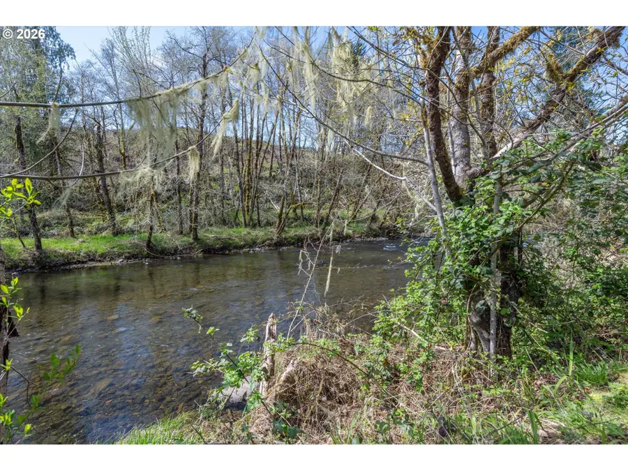 5815 Rose Valley Rd, Kelso, WA 98626 - #3