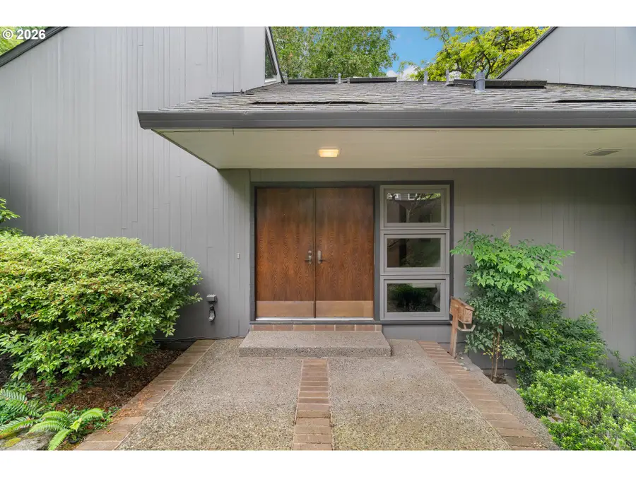 710 NW Winchester Ter, Portland, OR 97210 - #3