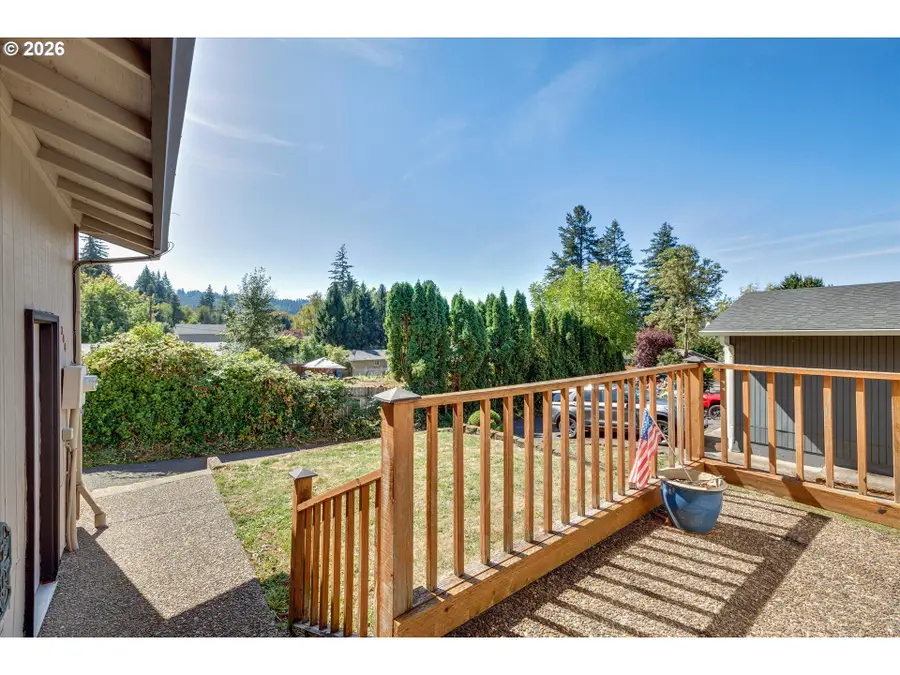 344 SE Shafford St, Estacada, OR 97023 - #2