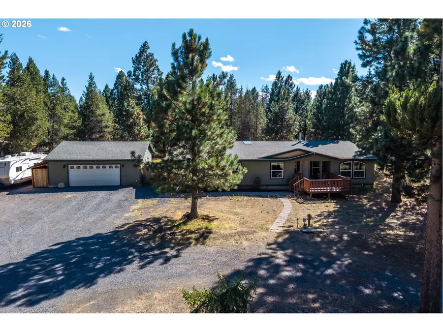 15781 Lava Dr, Sisters Millican, OR 97739 - #2