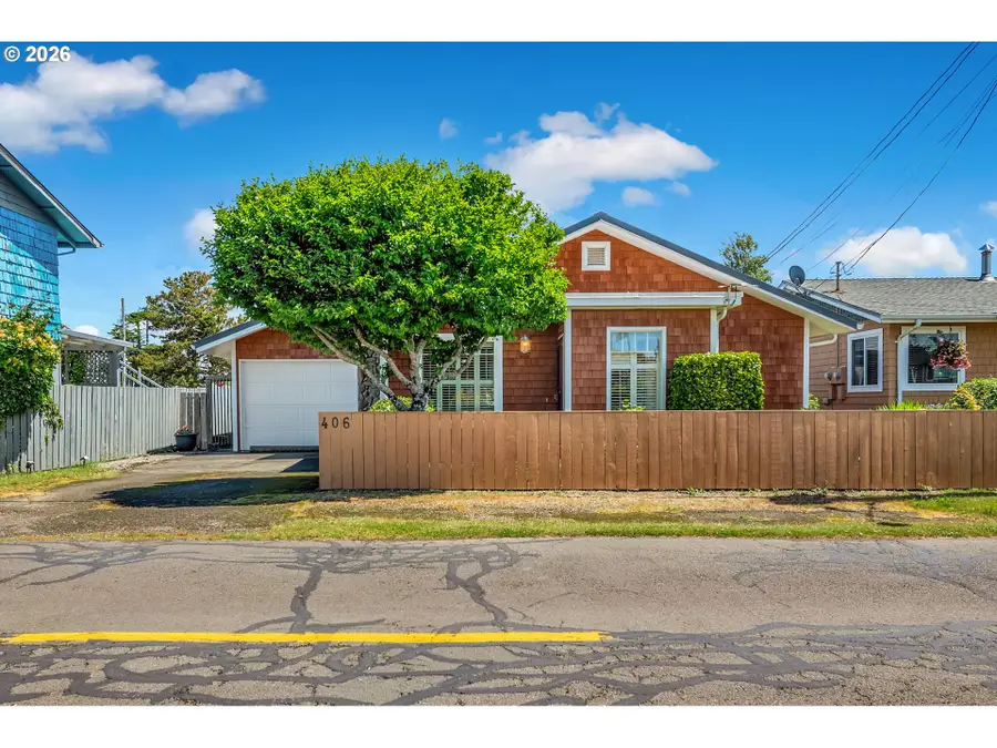 406 N Oregon Ave, Long Beach, WA 98631 - #2