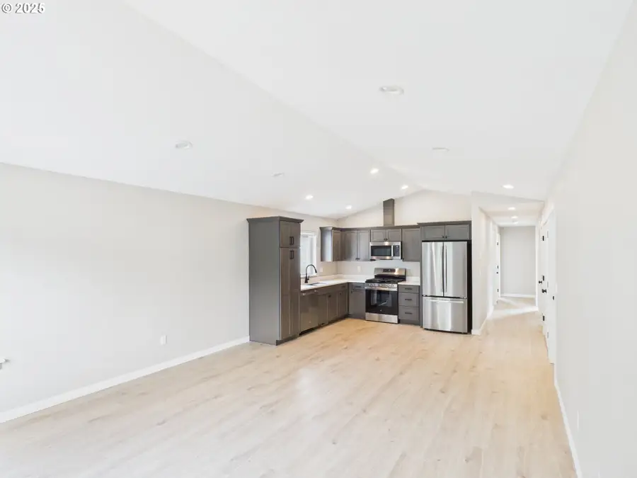 1265 Avenue D, Seaside, OR 97138 - Image #2