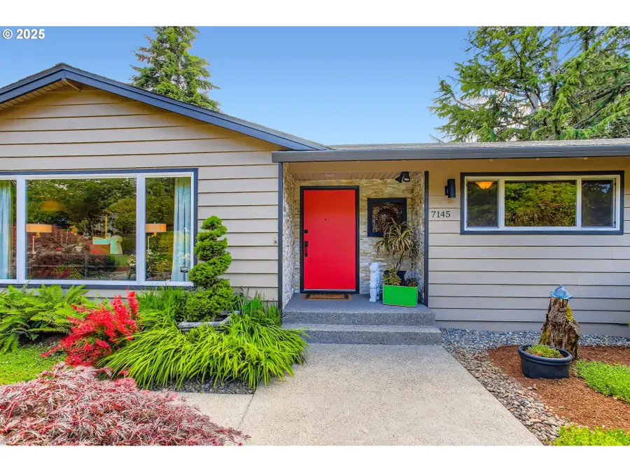 7145 SW Gable Pkwy, Portland, OR 97225 - Image #2