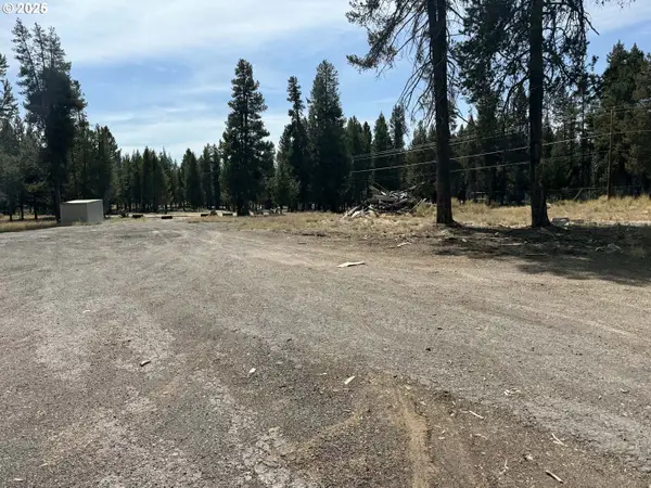 108936 Highway 97, Chemult, OR 97731