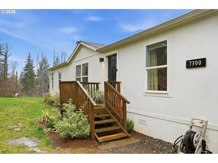 7300 NE 410th St, La Center, WA 98629 - #2