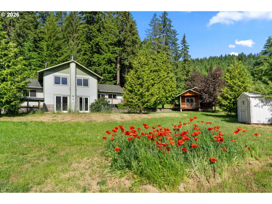 49 Echo Glen Rd, White Salmon, WA 98672 - #2